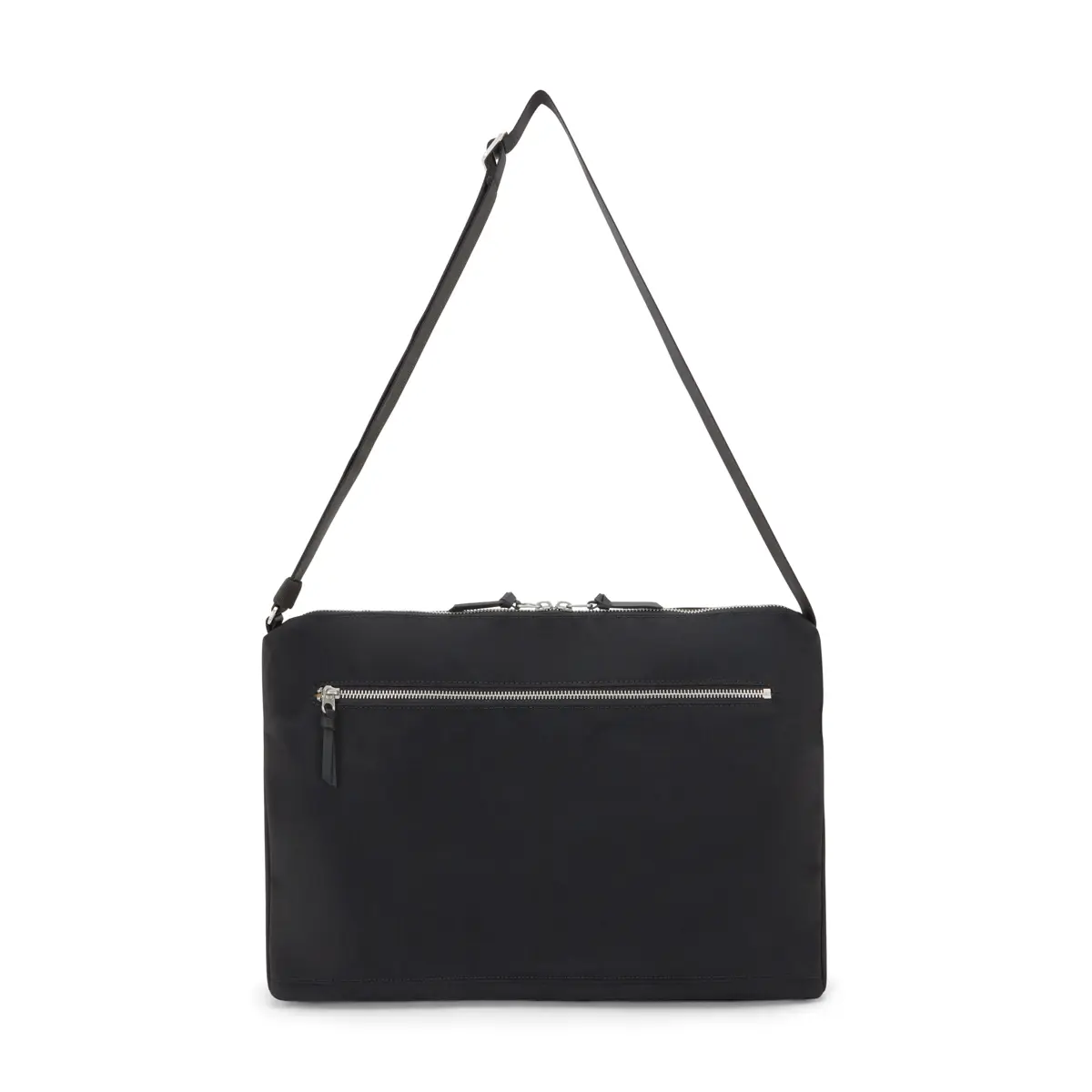 nulelu商品になります。 lojel-niru-black-back-